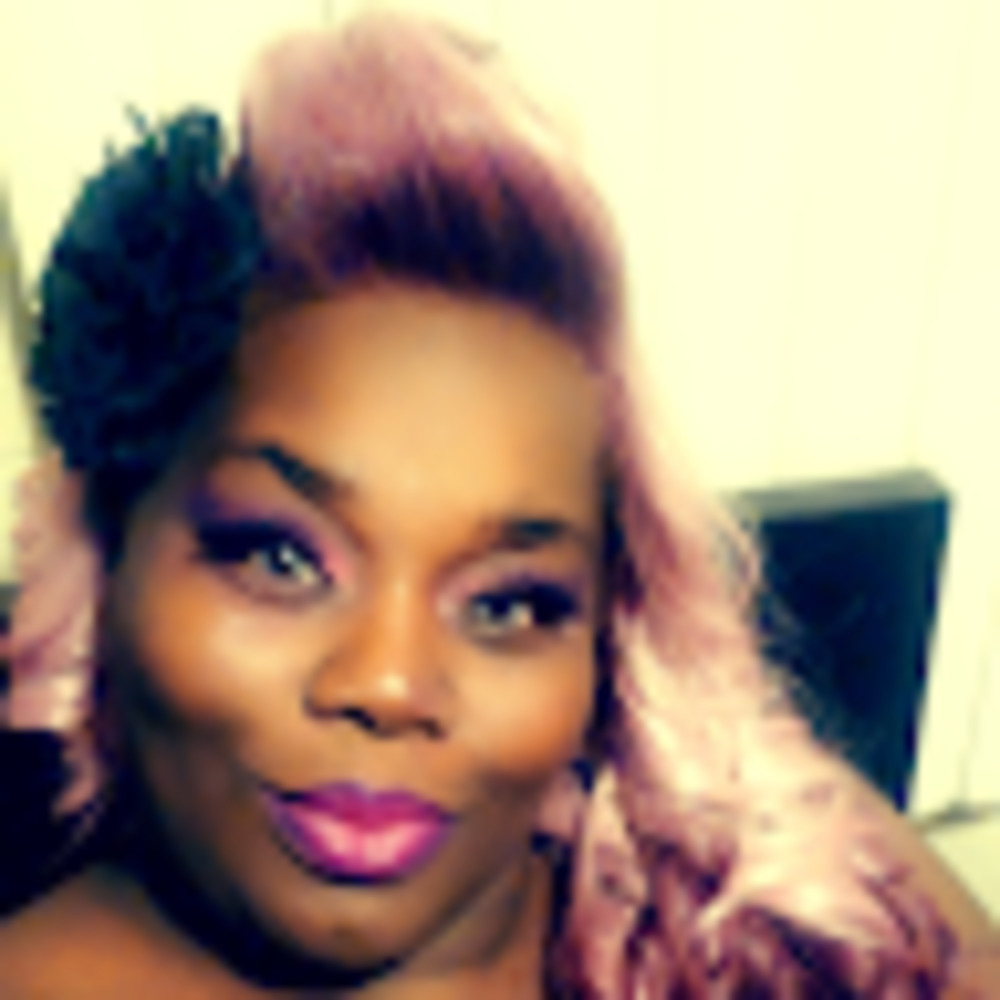 Meet your Posher, Buxom